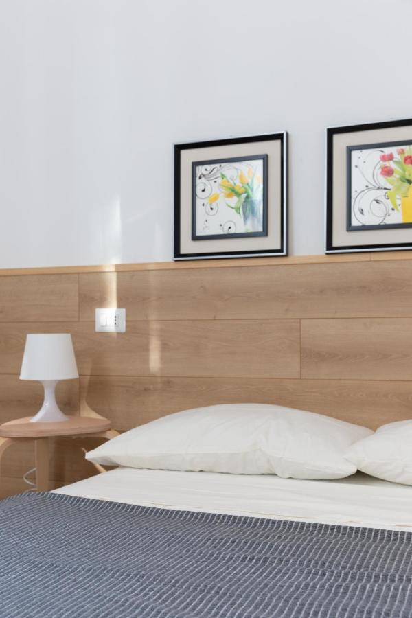 New Exclusive Melegnano Apartments- Near Train Station מראה חיצוני תמונה