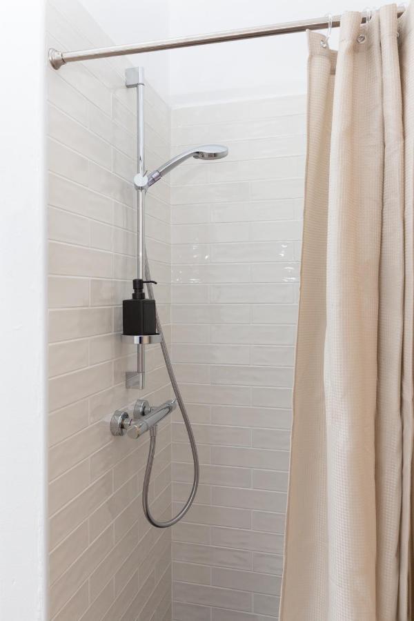 New Exclusive Melegnano Apartments- Near Train Station מראה חיצוני תמונה